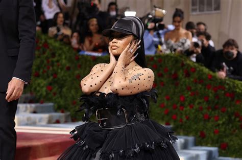 nicki burberry|Nicki Minaj at 2022 Met Gala: See Her Burberry Baseball Hat.